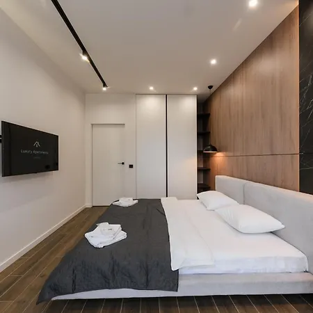 Evuri Budapest *