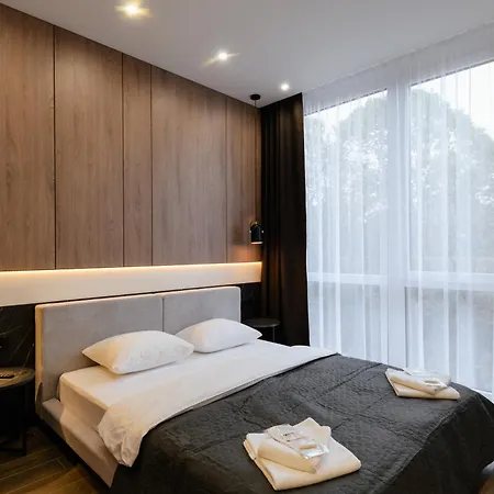 Evuri Budapest *