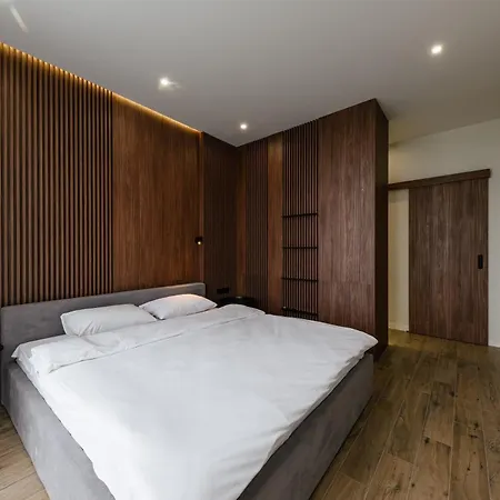 Evuri Budapest *