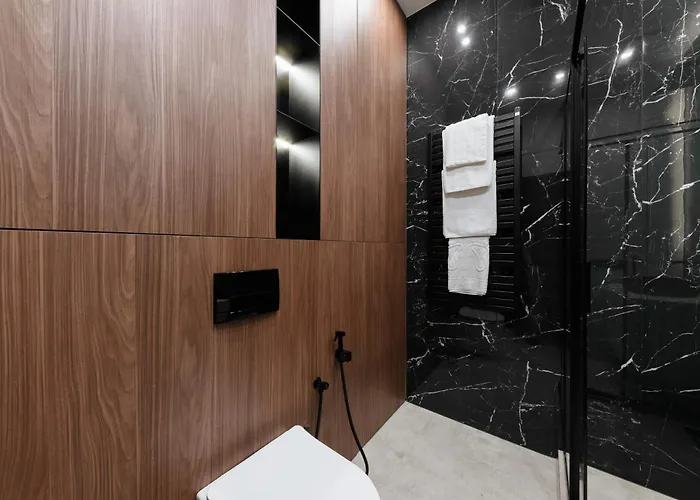 Luxury Budapest 우주고로트