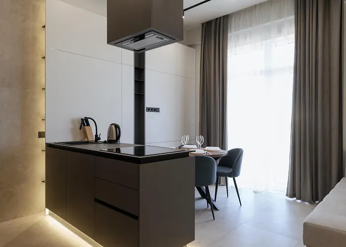Luxury Budapest 우주고로트
