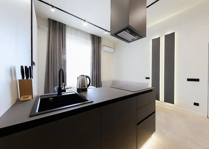 Luxury Budapest 우주고로트